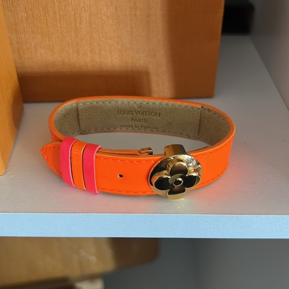๐ฅ๐ฅ LOUIS VUITTON orange in leather bracelet - Picture 4 of 6